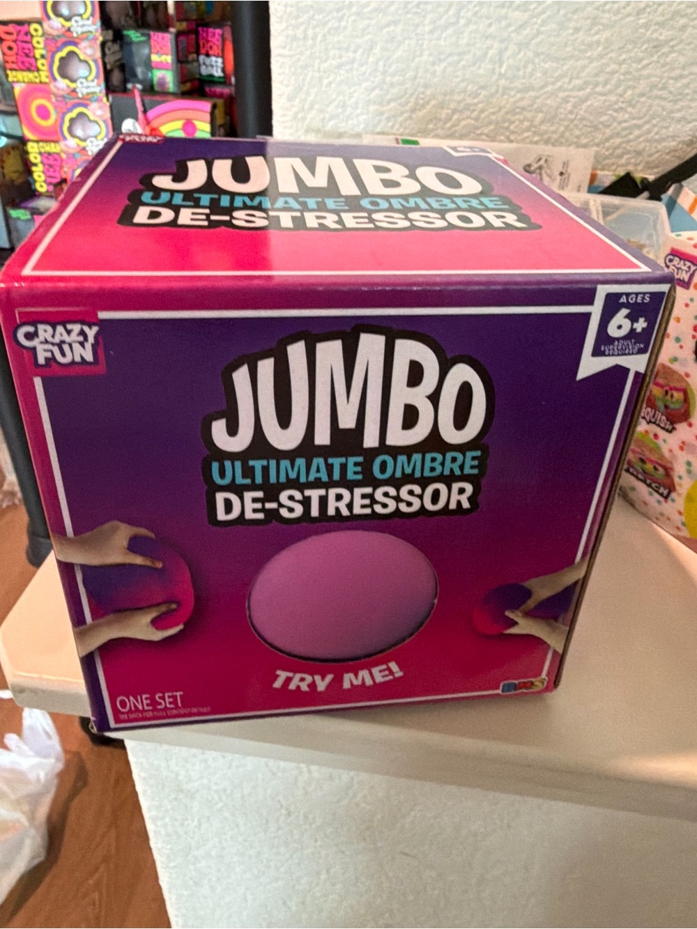 Crazy Fun Jumbo Ombre De-Stressor - Pink & Purple